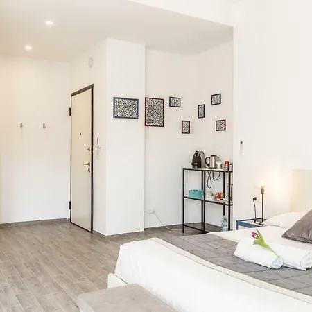 Central City Rooms Executive Suite Bologna Buitenkant foto